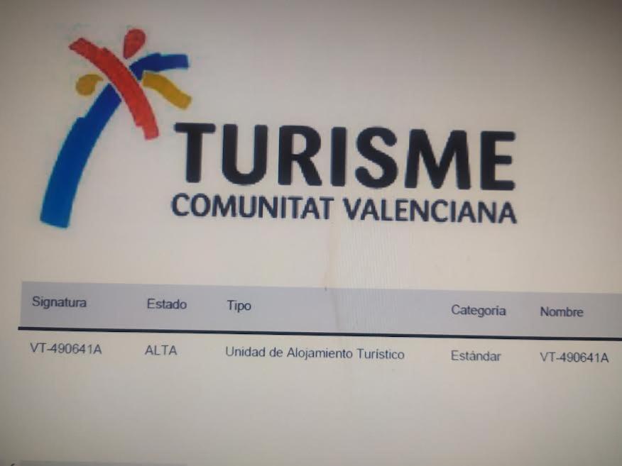 Elche Universidad Apartment ภายนอก รูปภาพ